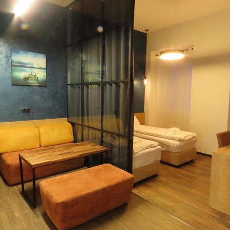 2Br Loft Apartment Near Liberty Square Tbilisi Exterior photo