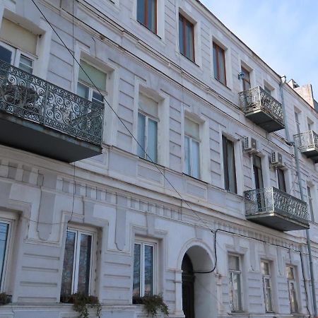 2Br Loft Apartment Near Liberty Square Tbilisi Exterior photo