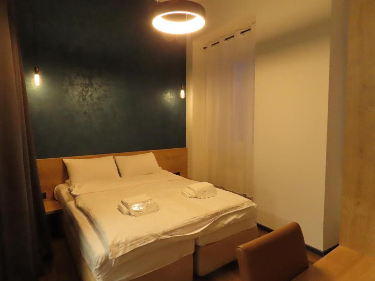 2Br Loft Apartment Near Liberty Square Tbilisi Exterior photo