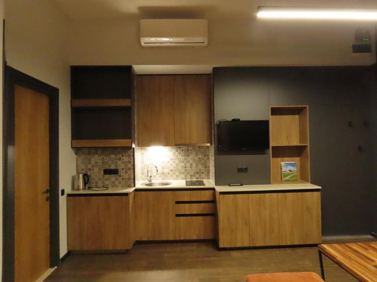 2Br Loft Apartment Near Liberty Square Tbilisi Exterior photo