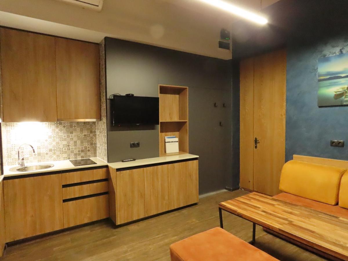 2Br Loft Apartment Near Liberty Square Tbilisi Exterior photo