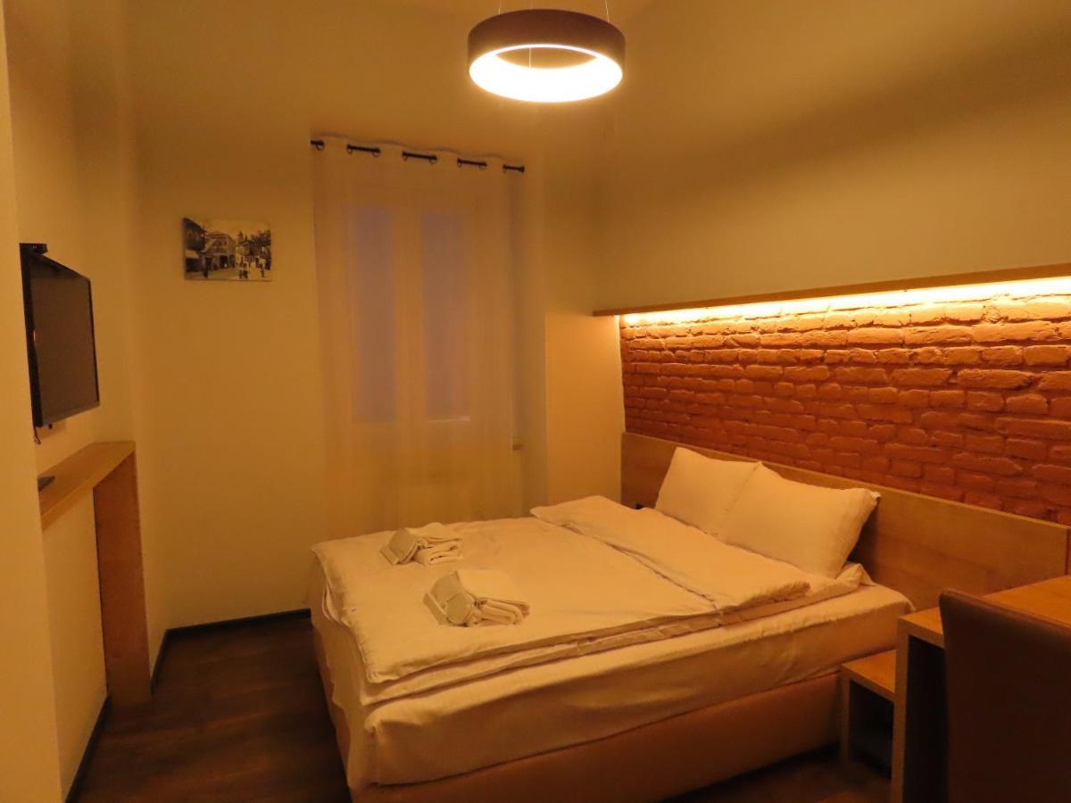 2Br Loft Apartment Near Liberty Square Tbilisi Exterior photo